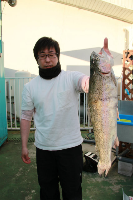 としまえんフィッシングエリア 釣果