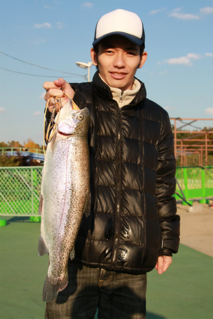 としまえんフィッシングエリア 釣果