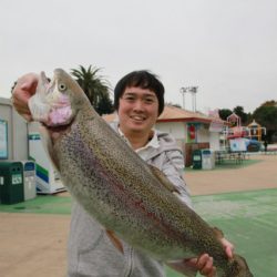 としまえんフィッシングエリア 釣果