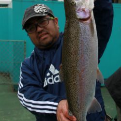 としまえんフィッシングエリア 釣果