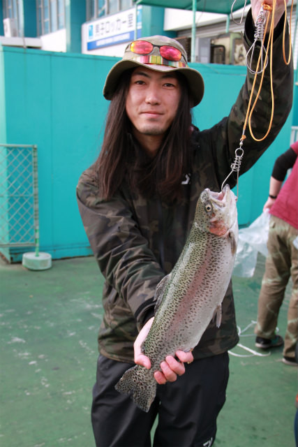 としまえんフィッシングエリア 釣果