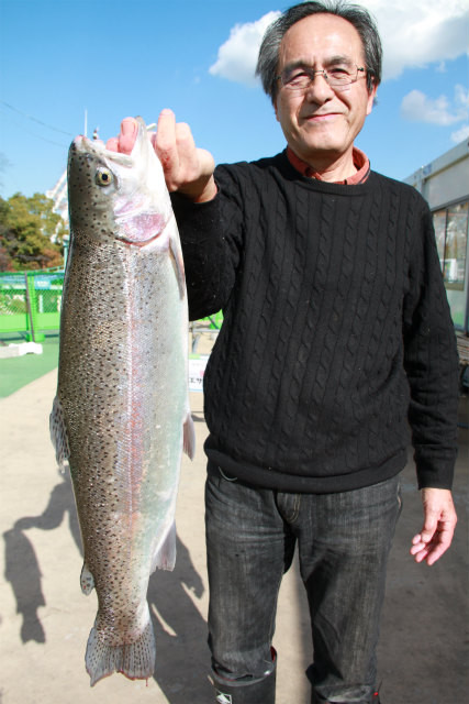 としまえんフィッシングエリア 釣果