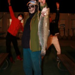 としまえんフィッシングエリア 釣果