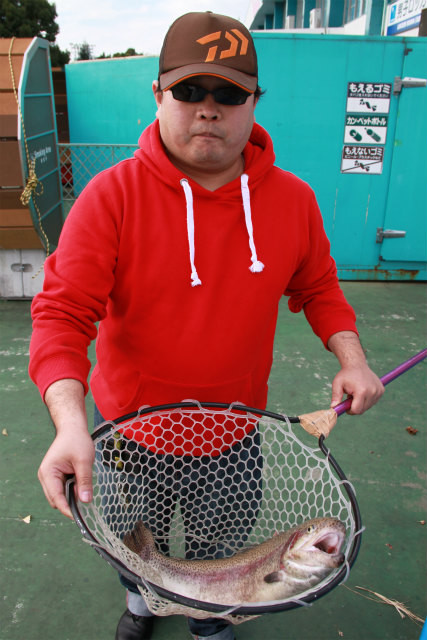 としまえんフィッシングエリア 釣果