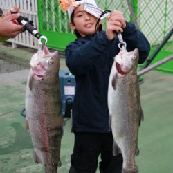 としまえんフィッシングエリア 釣果