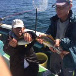 丸万釣船 釣果