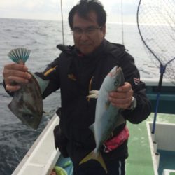 丸万釣船 釣果