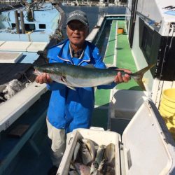丸万釣船 釣果