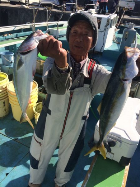 丸万釣船 釣果
