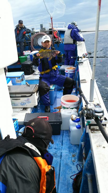 芳陽丸 釣果