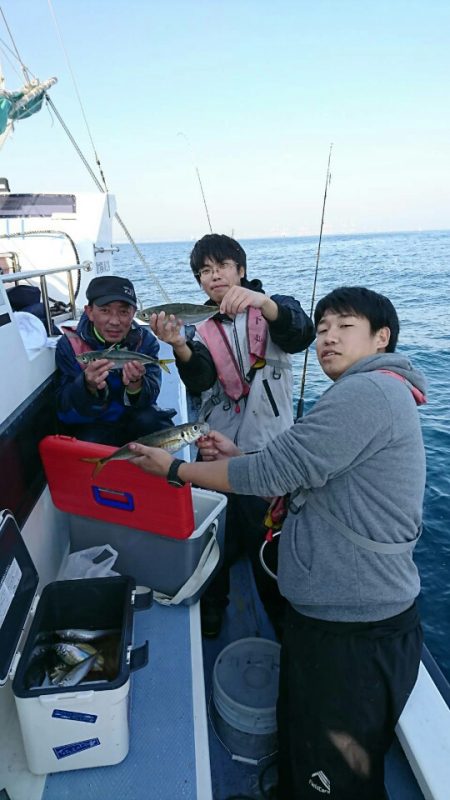 金沢八景鴨下丸 釣果