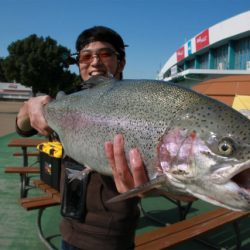 としまえんフィッシングエリア 釣果