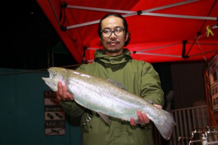 としまえんフィッシングエリア 釣果