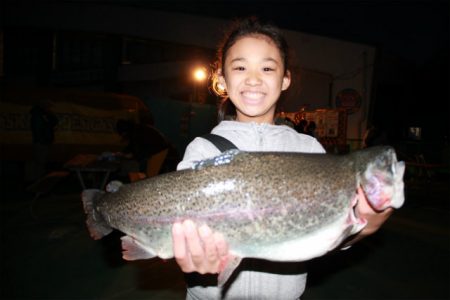 としまえんフィッシングエリア 釣果