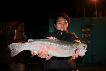 としまえんフィッシングエリア 釣果