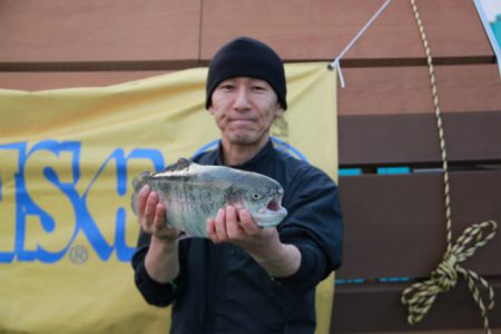 としまえんフィッシングエリア 釣果