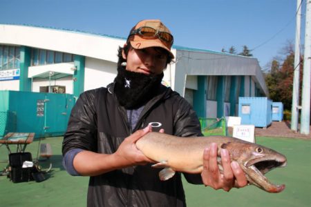 としまえんフィッシングエリア 釣果