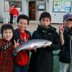 としまえんフィッシングエリア 釣果