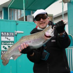 としまえんフィッシングエリア 釣果