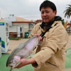 としまえんフィッシングエリア 釣果