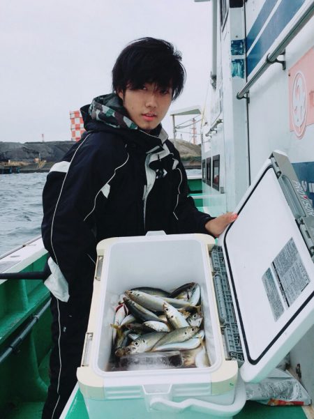 金沢八景鴨下丸 釣果