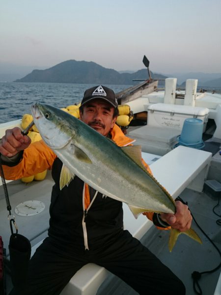 エンペラー 釣果