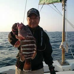 エンペラー 釣果