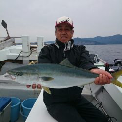 エンペラー 釣果