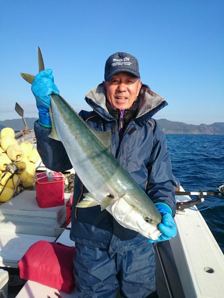 エンペラー 釣果