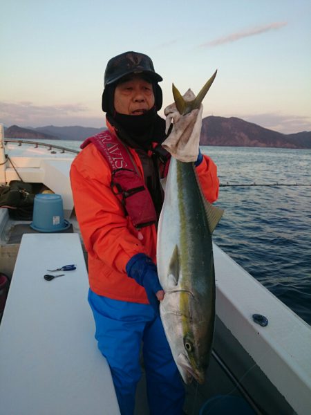 エンペラー 釣果