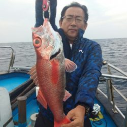 丸万釣船 釣果