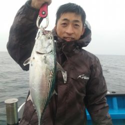 丸万釣船 釣果