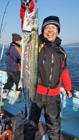 淡路島福良の戎丸でトロサワラゲット