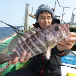 真祐丸 (しんゆうまる) 釣果