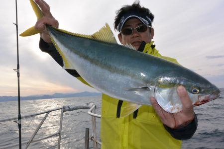 ジギング船 BLUEWATER 釣果