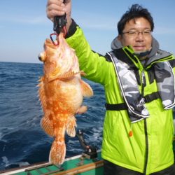 真祐丸 （しんゆうまる） 釣果