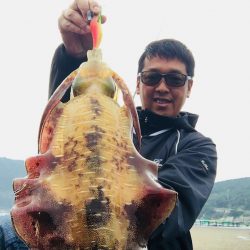 エギングには大敵の風！強風対策とその際の釣り方とは？【ジャイアン氏連載記事No.16】