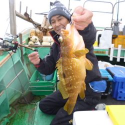 真祐丸 (しんゆうまる) 釣果