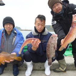 真祐丸 （しんゆうまる） 釣果