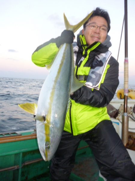 真祐丸 （しんゆうまる） 釣果