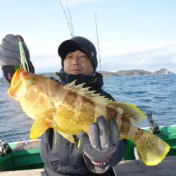 真祐丸 (しんゆうまる) 釣果