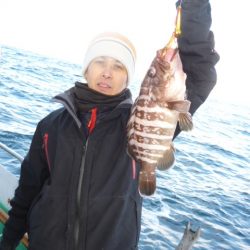 真祐丸 (しんゆうまる) 釣果