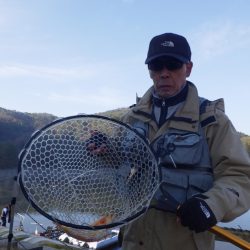 フィッシングレイクたかみや 釣果