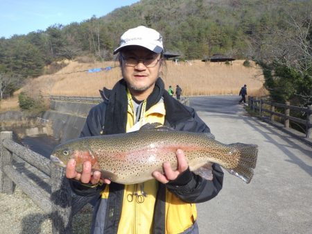 フィッシングレイクたかみや 釣果