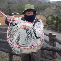 フィッシングレイクたかみや 釣果