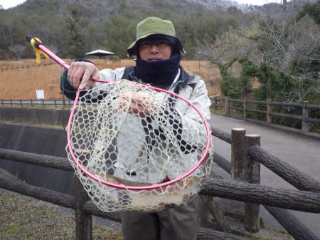 フィッシングレイクたかみや 釣果