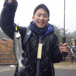 フィッシングレイクたかみや 釣果