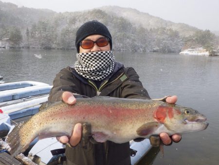 フィッシングレイクたかみや 釣果