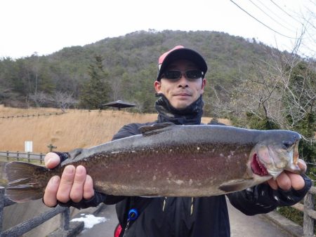 フィッシングレイクたかみや 釣果