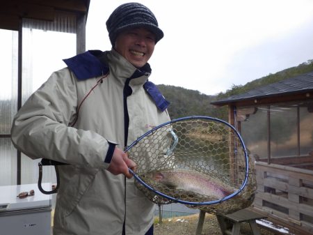フィッシングレイクたかみや 釣果